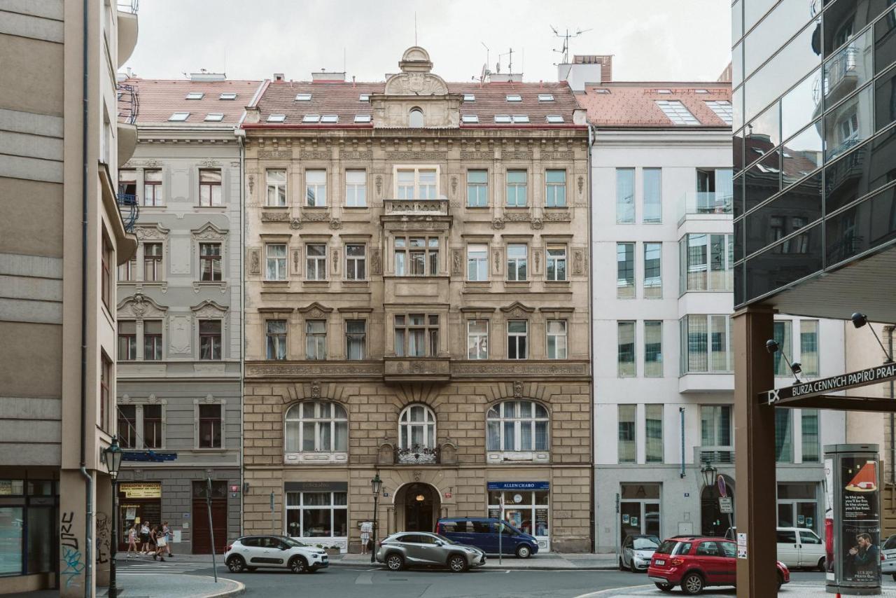 Lil Apartment With Tyn Cathedral View, Parking & Ac Prag Eksteriør billede